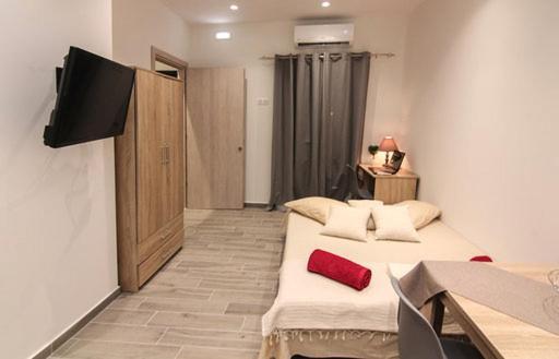 Contemporary Studios Old Port By Corfuescapes Corfu  Extérieur photo